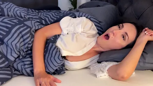 Belle-mère MILF baisée par son beau-fils - Tabou