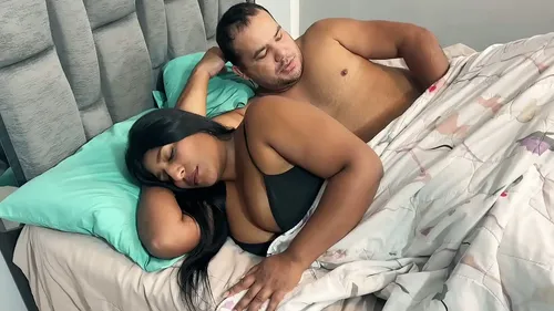 Belle-fille baisée par son beau-père - creampie finale