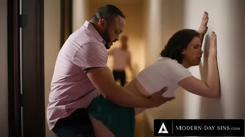 Casey Calvert gangbang brutal beaux-parents interracial